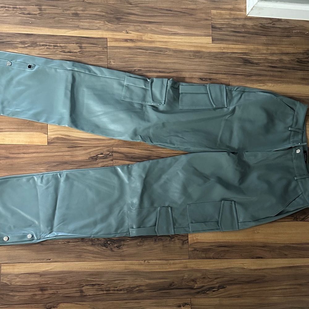 Men's Green Cargo Pants